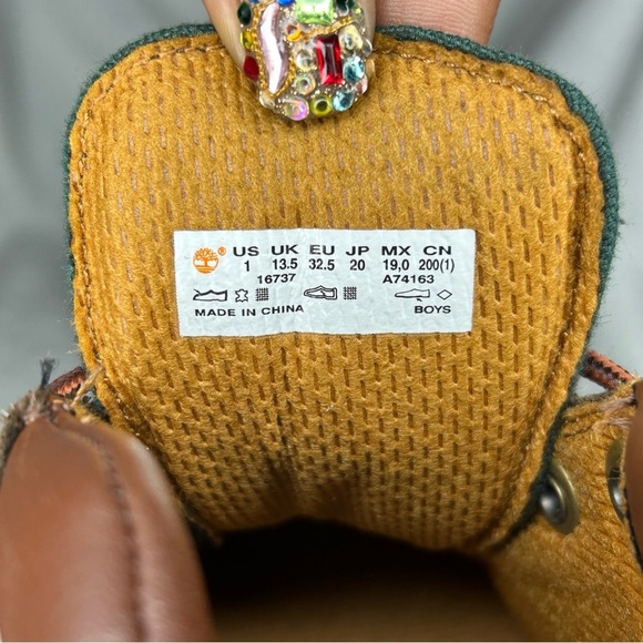 Timberland Chukka Field boot | Boys Sz 1 | Brown Green | Like New - Picture 8 of 8